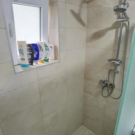 Apartament Vrh